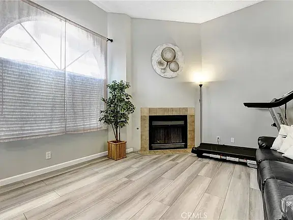 3 beds luxury house