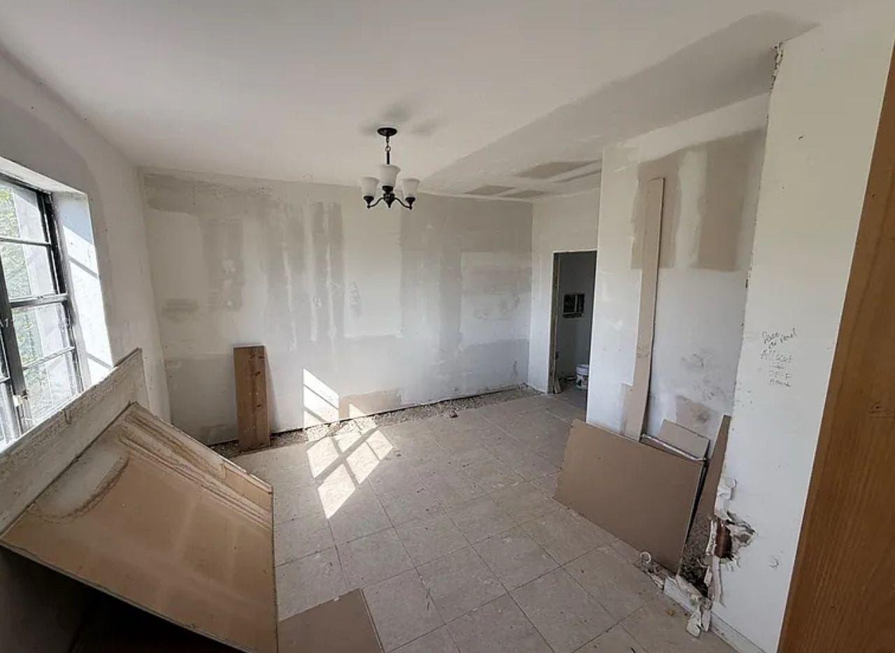 A 4-bed, 3bath Single-family House