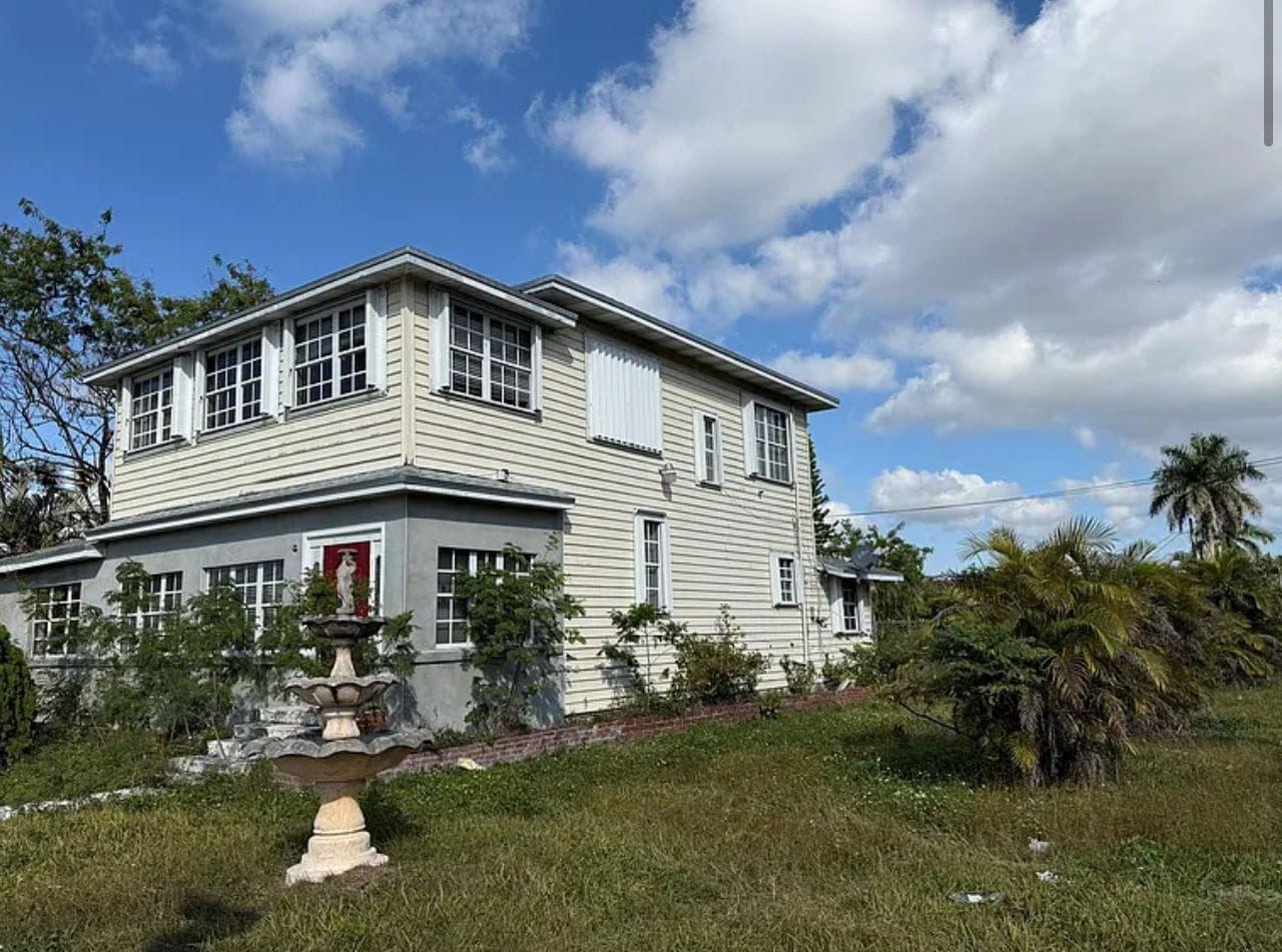A 4-bed, 3bath Single-family House